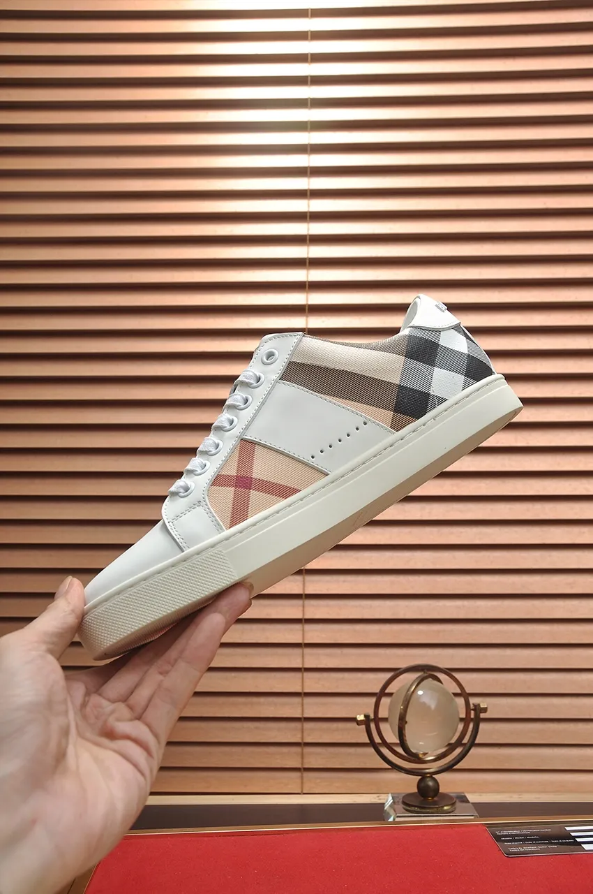 Men's shoes💰480💶[Burberry] (cowhide lining) classic low-top sneakers｜Imported cowhide with classic plaid fabric｜Cow leather lining｜Original outsole｜Fine workmanship and comfortable to wear Size: 38-44 (customized at 45)